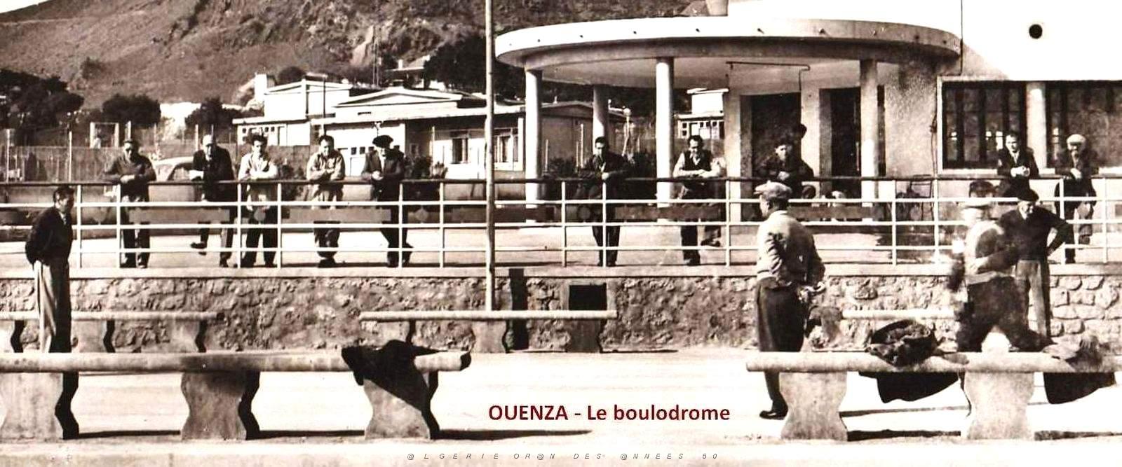 821- Ouenza - Le boulodrome2.jpg